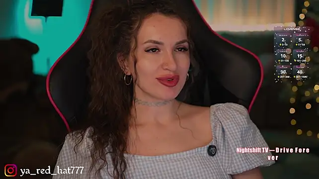-RED_HAT-'s Live XXX Chat
