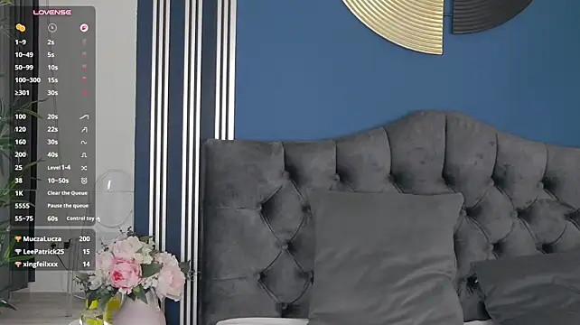 HaileySkyes' Live XXX Chat
