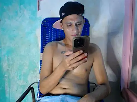 Steven-2223 Live XXX-Chat