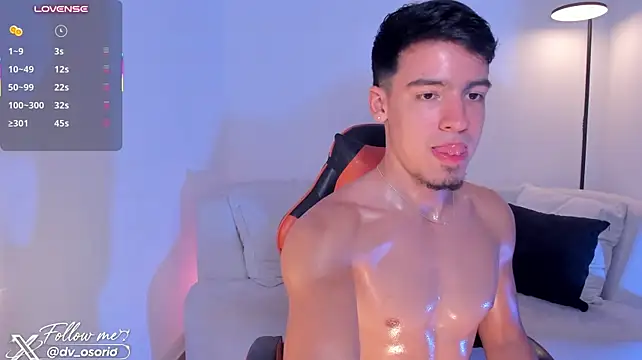 Chat +18 de david_osoriox ao vivo