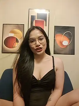 SweetJewel élő XXX-chatje