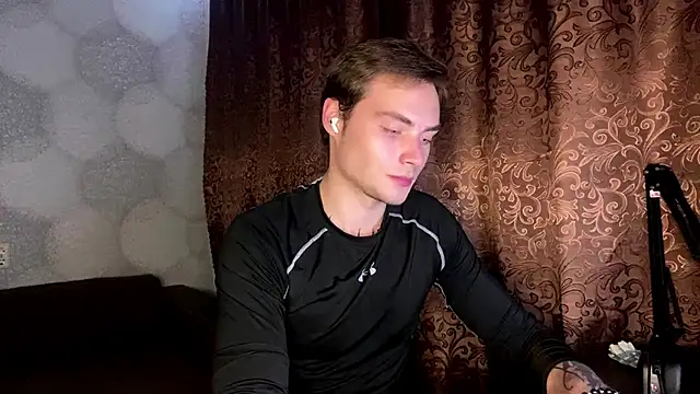 XXX chat uživo modela ErnestTarlet