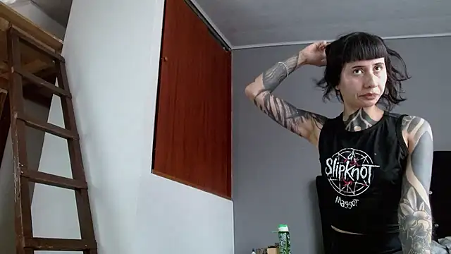 Živý XXX chat Emilia_1995
