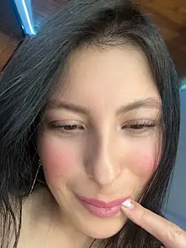 Show modela GiuliaBianchi na web-kameri