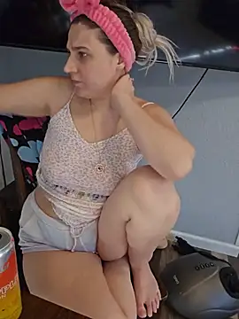 XXX chat uživo modela ScarletsWeb