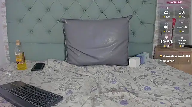Chat XXX en directo de KataleyaVelvet