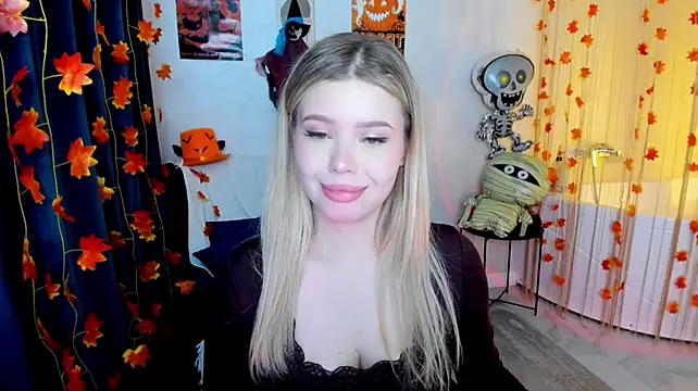 FollowLovee live XXX chat