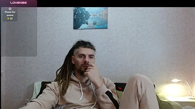 Czat XXX na żywo – Aestheticguy101