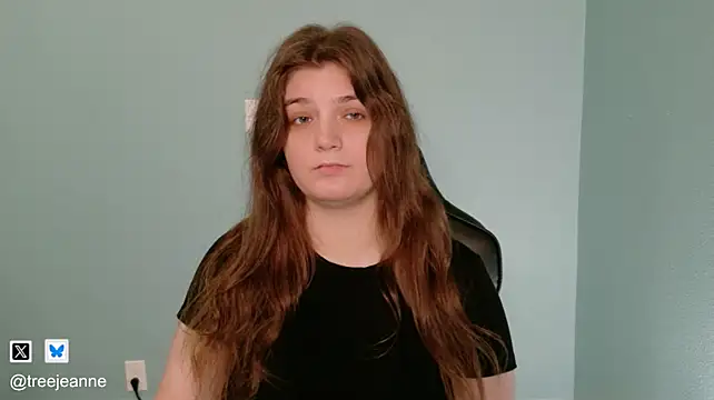 TreeJeanne Chat XXX live