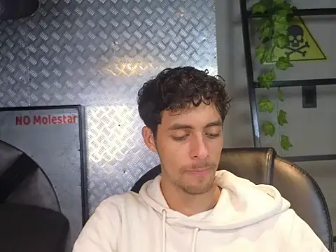 Chat XXX Live Jeey_Bee