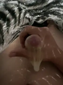 loayhjustthot 网络视讯表演