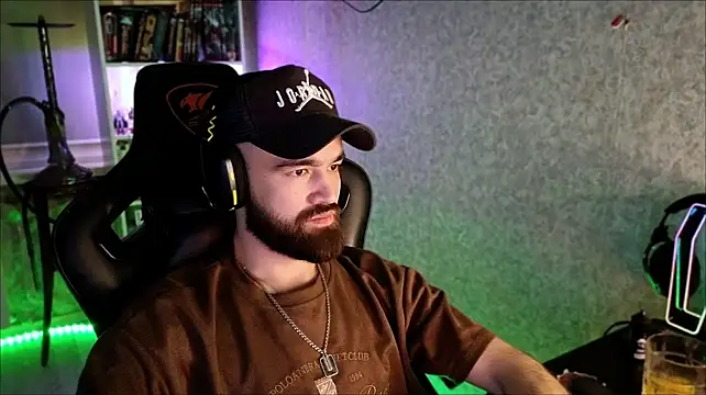 Chat +18 de _Serious_Man ao vivo