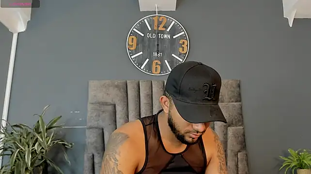 Robin_Rief Chat XXX in diretta