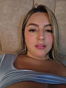 Chat XXX ao vivo de CelesteBlaze_