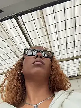 Tiana_prettyy's Live XXX Chat