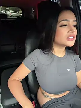 Sara_fun – Naživo XXX chat