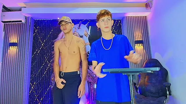 دردشة The_Boy_King_ الجنسية المباشرة