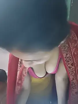 Онлайн чат XXX hottysimi