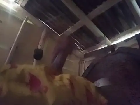 liryw250 Show in webcam