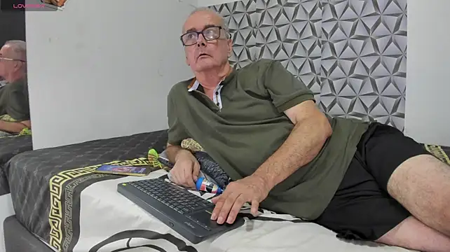 david_holman live XXX chat