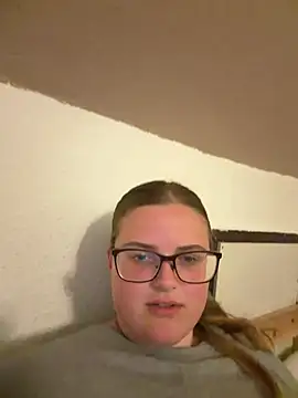 CurvyPaar2 现场XXX聊天