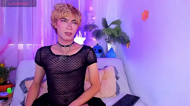 andrea17___: онлайн-секс-чат
