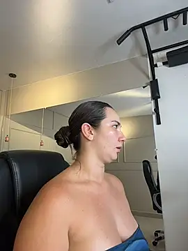 Chat +18 de ava_blue ao vivo