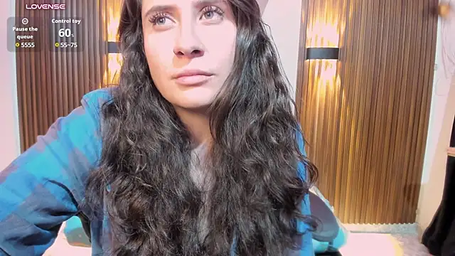 nina_daft Chat XXX live