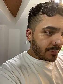 Kevin_Spenser XXX чат на живо