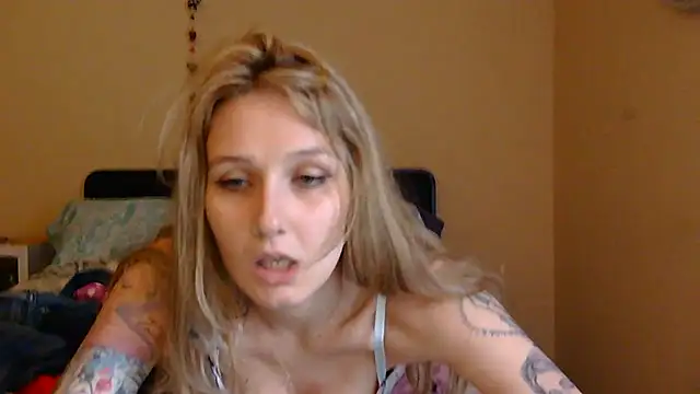 MollysChambers Adlı Modelin Canlı XXX Sohbeti