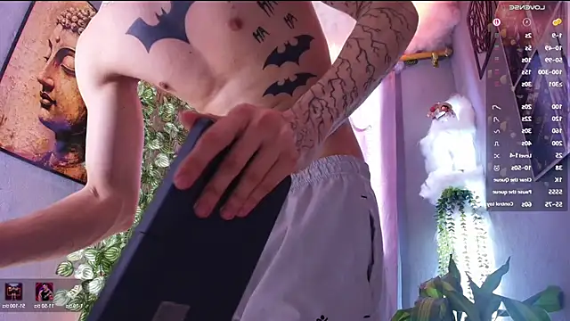 TheBatMansion live XXX chat