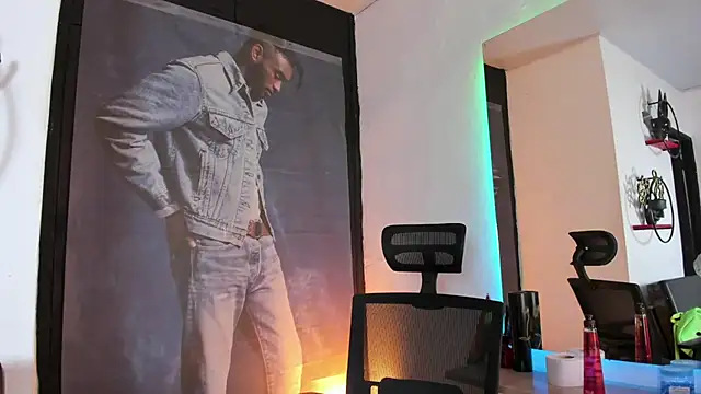 Show webcam de anddy_hugecock