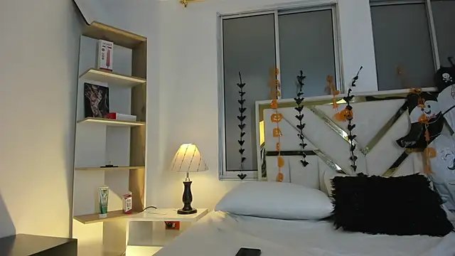 Exotic__April: απευθείας συνομιλία ΧΧΧ