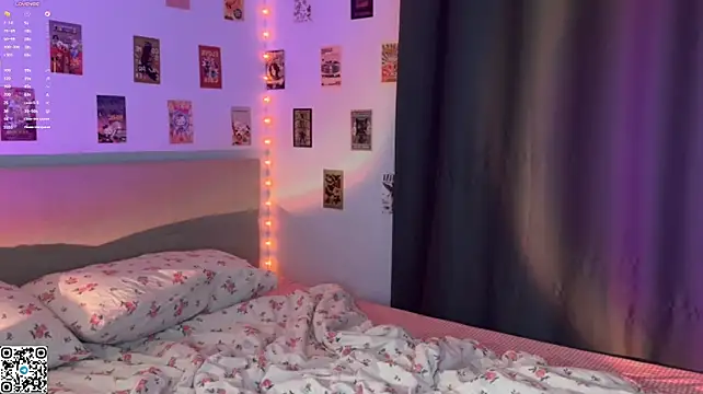 Sweet_Paradox Adlı Modelin Canlı XXX Sohbeti