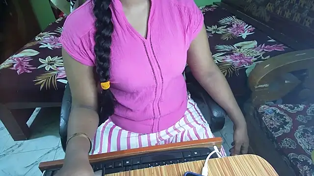 BengaliQueenStar – Live XXX-chat