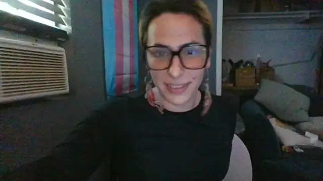mayra_mayhem élő XXX-chatje