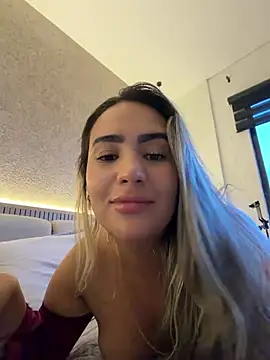 Chat +18 de Miilana_ ao vivo