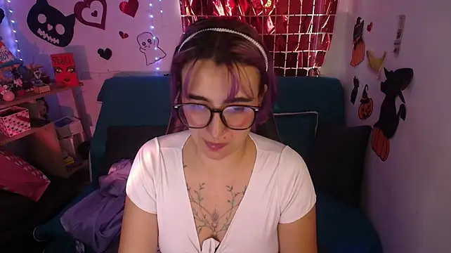 XXX chat uživo modela Miacatsito3
