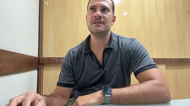 Chat XXX ao vivo de rick503835
