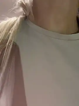 Chat +18 de AlyssaFoxx_ ao vivo
