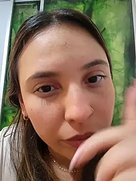 LizzRouse Adlı Modelin Canlı XXX Sohbeti