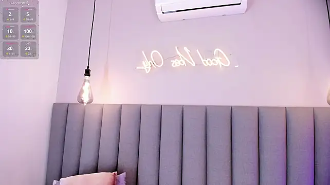Leamonroe__'s Live XXX Chat