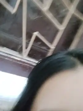 mini27mimi Adlı Modelin Canlı XXX Sohbeti