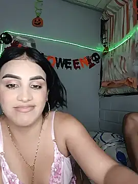 Онлайн чат XXX Bigtiti01