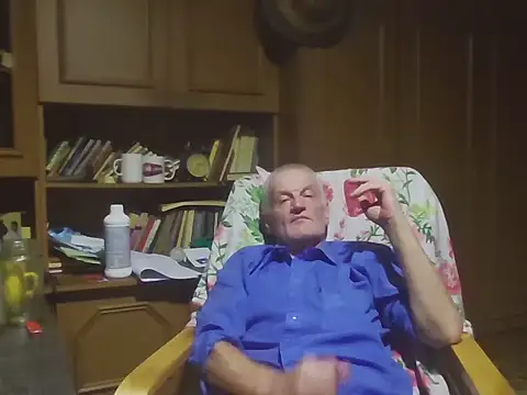 Онлайн чат XXX 1973teacher