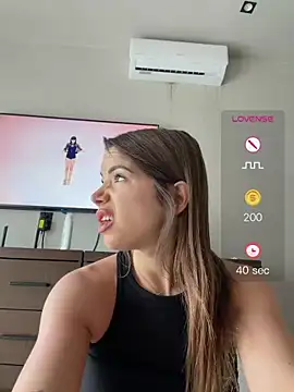 MatildaHai's Live XXX Chat