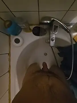 MarkBigDick35 live XXX chat