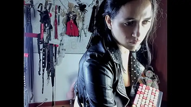 Evil_sammy élő XXX-chatje