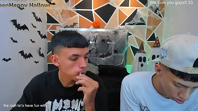 Juan_Nd_Steven Adlı Modelin Canlı XXX Sohbeti
