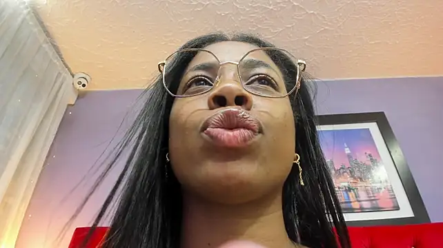 KatieGomez's Live XXX Chat
